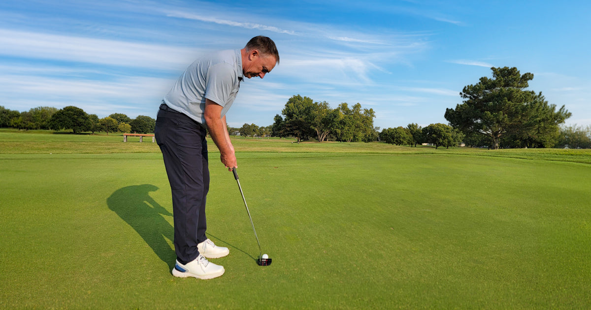 This Simple Putting Stroke Is the Secret to Lower Scores